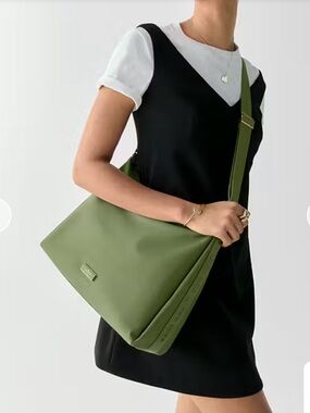 LIKE NEW Kate Spade Nylon Convertible Bag